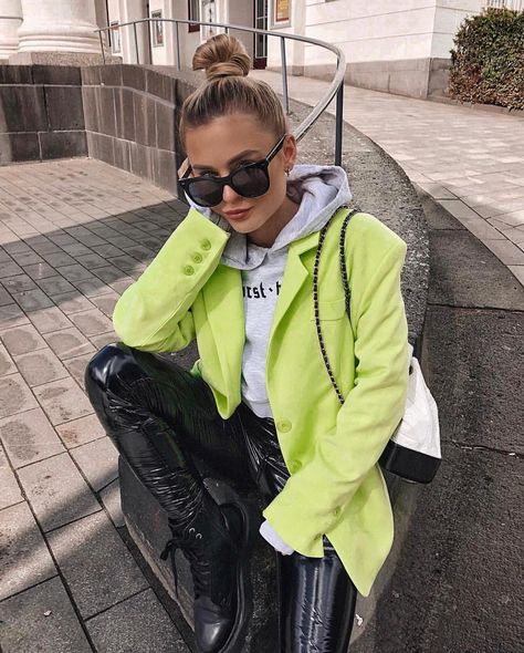 @storets on Instagram: “I lime you 💚 @donnaromina is perfect in lime in @storets Amore Blazer (Tap image for direct link to product m) #storetsOnMe #neon #blazer…” Lime Blazer Outfits For Women, Lime Green Fall Outfit, Lime Green Blazer Outfits For Women, Neon Green Blazer Outfit, Lime Blazer Outfit, Lime Green Blazer Outfit, Lime Outfit, Neon Blazer, Lime Green Blazer