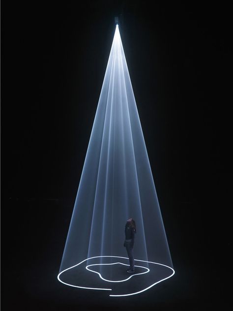 Anthony McCall Anthony Mccall, Light Art Installation, Museum Lighting, Light Film, Light Sculpture, Scientific Illustration, Light And Space, Laser Lights, Stage Lighting