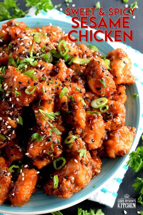 Spicy Sesame Chicken, Classic Meatloaf Recipe, Sweet And Spicy Chicken, Sesame Chicken Recipe, Tofu Dishes, Sesame Chicken, Pork Dishes, Homemade Sauce, Chinese Restaurant