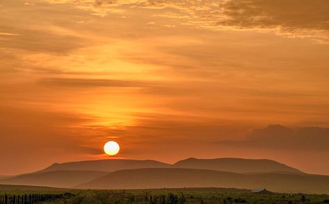 Alpine Texas, Sunset Desert, Desert Aesthetic, Fantasy Romance Books, Desert Mountains, Lavender Aesthetic, Landscape Sunset, Desert Sunset, Music Artwork