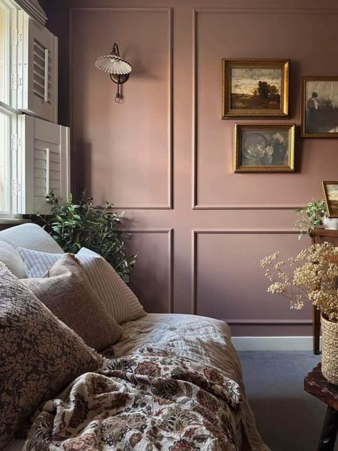 Green Wall With Panelling, Plaster Pink Living Room, Pink Ceiling Living Room, Moody Pink Office, Dusky Pink Living Room, Moody Pink Bedroom, Dusty Pink Room, Moody Neutrals, Edwardian Bedroom