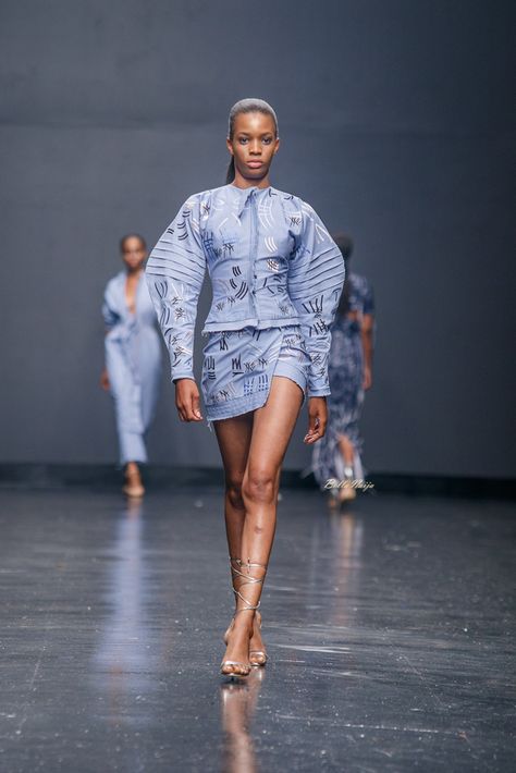 Afro Outfits, Lagos Fashion Week, African Designers, Lagos Fashion, Afrocentric Fashion, 2018 Runway, High Fashion Runway, Monochromatic Outfit, African Models