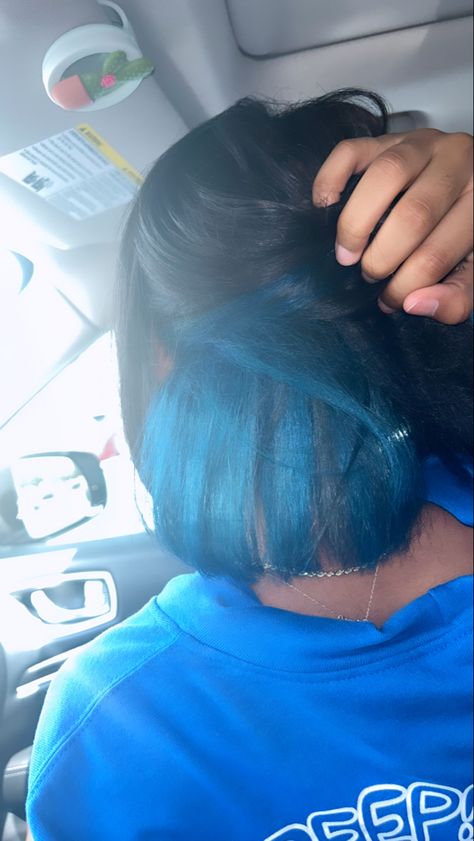 Blue Peekaboo Hair Curly, Teal Underdye Hair, Blue Peekaboo Sew In, Hair Underdye, Black With Blue Skunk Stripe, Black And Blue Natural Hair, Hair Color Black Women Natural, Blue Peekaboo Hair Black Women, Dyed Hair Underneath