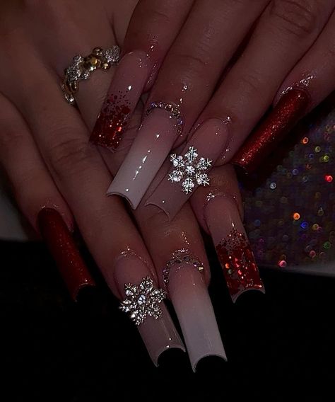 Nail Decoration Ideas, Christmas Nail Art Ideas, Amazing Nail Art, Winter Nails Acrylic, Nails Winter, Glow Nails, Long Acrylic Nails Coffin, Acrylic Nails Coffin Pink, Christmas Nails Acrylic