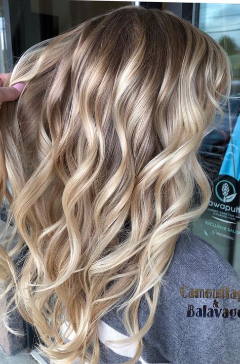 Blonde Balayage Highlights, Champagne Blonde, Hair Done, Hair Color Highlights, Brown Blonde Hair, Ombre Hair Color, Hair Color Balayage, Cool Hair Color, Blonde Balayage