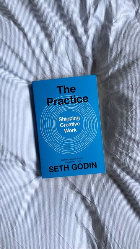 Seth Godin Books, Seth Godin, Fulfilling Life, Creative Work, Book Lists, Bestselling Author, Favorite Things List, Favorite Books, Improve Yourself