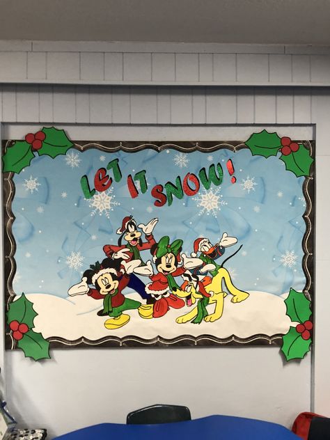 Mickey Christmas Bulletin Board, Disney Christmas Bulletin Board Ideas, Disney Christmas Bulletin Boards, Board Crafts Ideas, December Bulletin Board Ideas, Disney Bulletin Boards, December Bulletin Boards, Holiday Bulletin Boards, Christmas Bulletin Boards