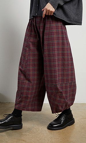 Vaughan Jacket - Plümo Ltd Red Plaid Pants, Check Pants, Plaid Pants, Jodhpur, Dresses Shoes, Mode Inspiration, Sewing Clothes, Outfits Casuales, Red Plaid