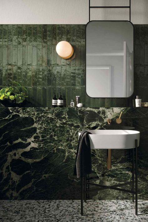 The 9 Most Popular Green Bathroom Ideas﻿﻿ | ABI Interiors Green Marble Bathroom, Design Interior Baie, Dark Green Bathrooms, Green Tile Bathroom, Interior Vintage, Bad Inspiration, Decor Baie, Green Tile, Green Bathroom