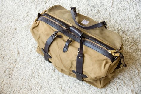 flyingkeris Filson Duffle, Filson Bag, Filson Bags, Canvas Leather Bag, Suitcase Bag, Mens Travel Bag, Cat Fashion, Leather Laptop Bag, Duffle Bag Travel