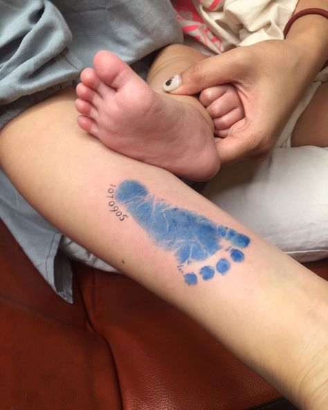 Footprint Tattoo Ideas, Butterfly Footprints, Baby Footprint Tattoo, Faith Hope Love Tattoo, Basic Tattoos, Classy Yet Trendy, Baby Footprint, Tattoo Care, Rose Tattoo Design