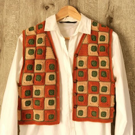 Vest Crochet Pattern, 70s Crochet, Vest Crochet, Crochet Vest Pattern, Turtleneck Shirt, Fabric Designs, Vest Pattern, Crochet Vest, Everyday Outfit