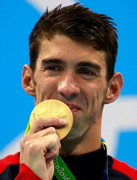 Michael Phelps Michael Phelps Body, Olympic Winners, Swimmer Problems, Olympic Swimmers, Rio Olympics 2016, Olympic Medals, Paralympic Games, Olympic Gymnastics, Rio Olympics