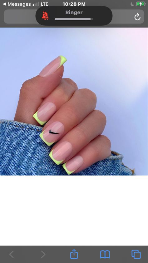 Sport Acrylic Nails, Nails For Sporty People, Nails For Softball Players, 2023 Back To School Nails, Soccer Nails Acrylic, Track Nails Designs, Sporty Nails Designs, Nails For Athletes, Soccer Nail Art