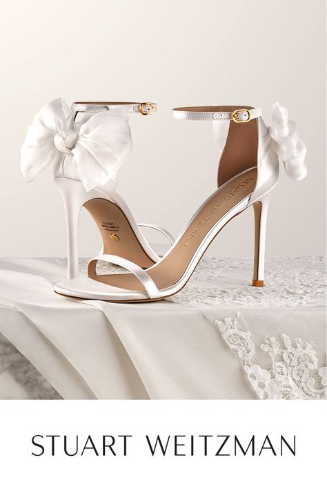 Beautiful Venues, Chic Wedding Style, Event Shoes, Bridal Clothing, Designer Wedding Shoes, Bridal Shoe, Extravagant Wedding, Bridal Handbags, Shoe Wardrobe