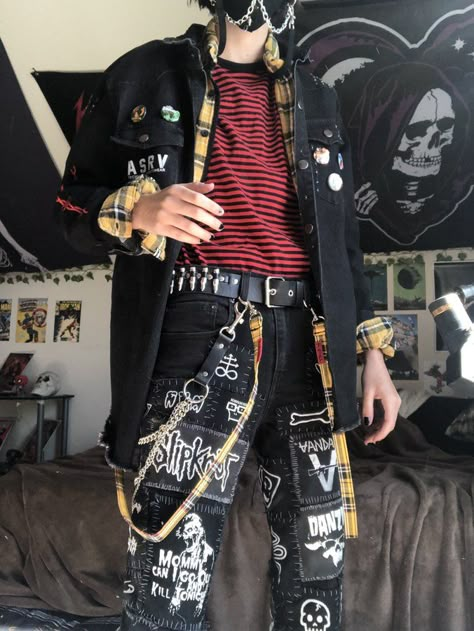 Rocker Outfit Men Punk Rock, Emo Outfit Ideas Men, Red Punk Outfits Men, Punk Style Outfits Grunge, Punk Fits Male, Punk Alternative Style, Masculine Punk Outfits, Punk Masc Outfits, Alternative Outfits Masc