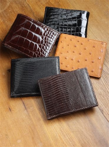 Exotic leather wallets for sale Alligator Wallet, Ben Silver, Leather Wallet Pattern, Leather Billfold, Alligator Skin, Men's Wallets, Leather Workshop, Silver Collection, Mens Wallet