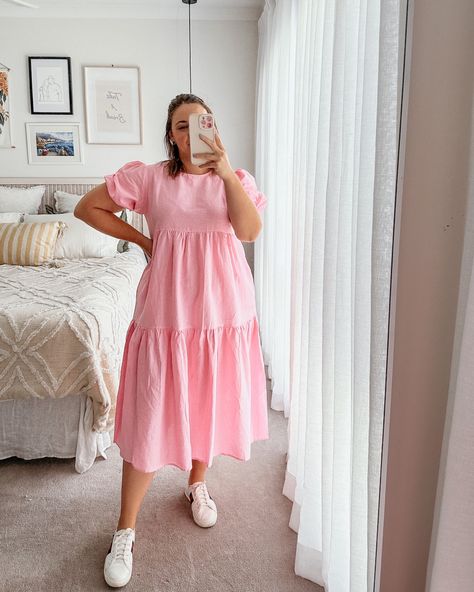 Curvy Modest Outfits, Modest Pregnancy Outfits, Diana Dares, Transformation Fashion, Cool Style Outfits, Bubblegum Pink Dress, Plus Size Business Attire, Modest Fashion Christian, Modesty Dress