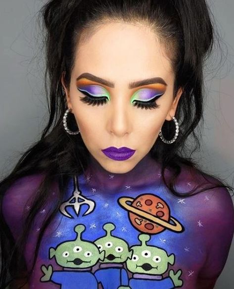 Aliens From Toy Story, Alien Halloween Makeup, Disfraz Toy Story, Toy Story Alien Costume, Disney Eye Makeup, Disney Eyes, Alien Makeup, Holloween Makeup, Makeup Toys