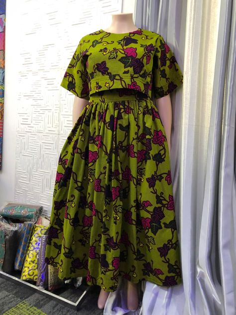 Beautiful Ankara Gowns, Full Gathered Skirt, African Attire Dresses, African Fabric Dress, Ankara Gowns, African Print Dress Ankara, Short African Dresses, Best African Dresses, African Fashion Skirts