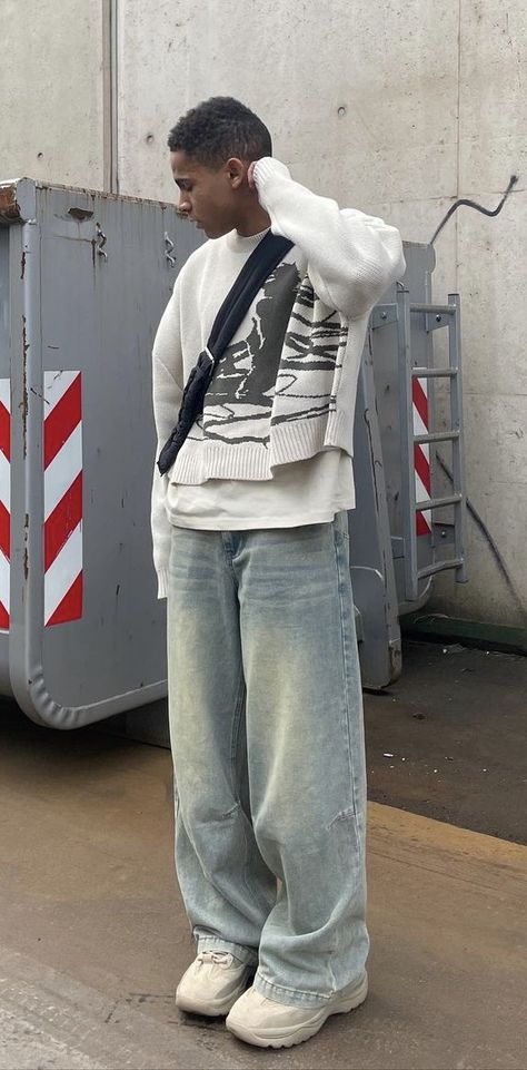 Oversized Streetwear Men, Men’s Outfit Inspo Street Wear, Gorpcore Fashion Man, Types Of Mens Fashion Style, Baggy Outfits Men, 2000 Streetwear, Baggy Jeans Outfits, Streetwear Style Men, Streetwear Designs