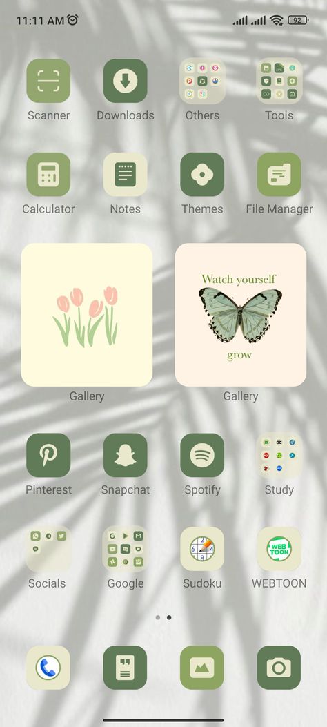 Aesthetic homescreen android Sage Green Home Screen, Redmi Themes, Green Home Screen, Redmi 10 Prime, Sage Green Home, Mobile Theme, Cute Picture Quotes, Widget Photos, Themes For Mobile