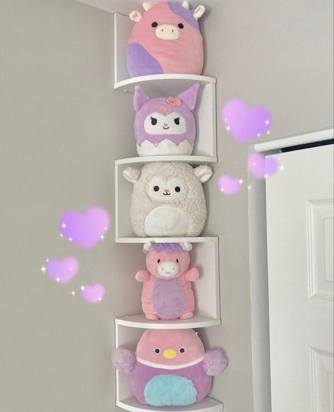 Squish Mallow Storage, Squishmellow Shelf, How To Store Squishmallows In Bedroom, Displaying Squishmallows, Purple Room Decor Aesthetic, Plushie Display Shelves, How To Display Plushies, Plush Display Ideas, Squishmallow Room Ideas