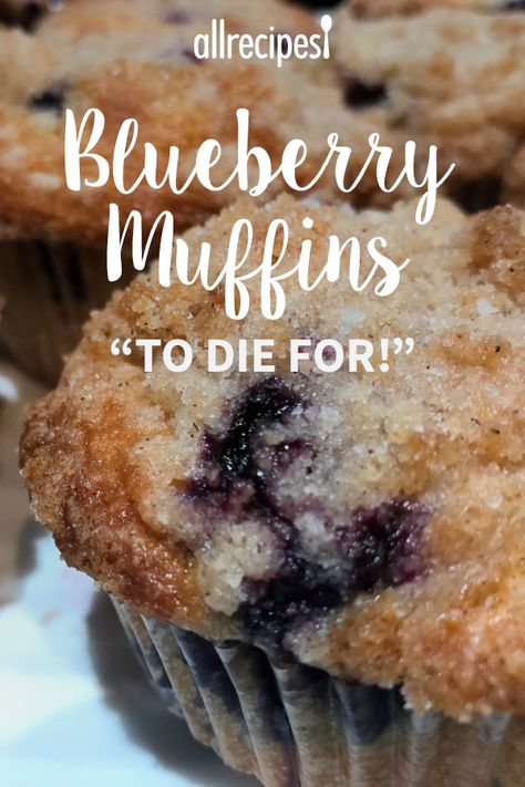 Gourmet Brunch, Easy Blueberry Muffins, Gourmet Bakery, Breakfast Muffin, Best Blueberry Muffins, Streusel Muffins, Berry Muffins, Simple Muffin Recipe, Muffin Recipes Blueberry