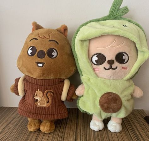 Stray Kids Han Jisung and seungmin Skzoo Plushies, Puppym Skzoo Pink, Skzoo Puppym And Leebit, Skzoo With Clothes, Skzoo Plushie Ot8, Skzoo Foxiny, Quokka Animal, I Love You Puppy, Kids Zoo