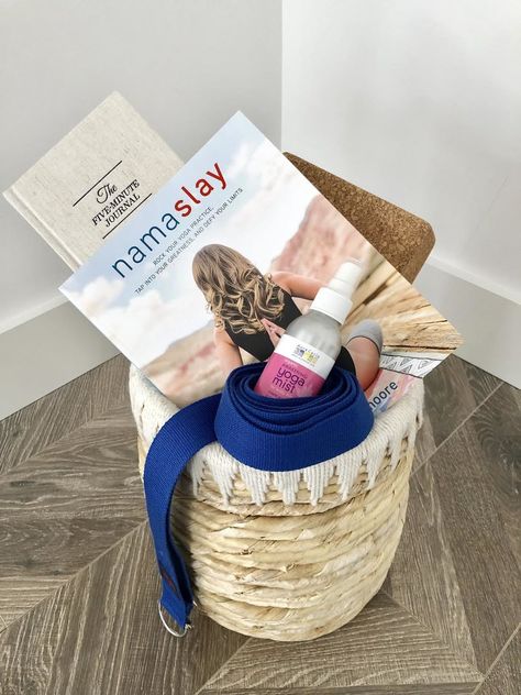 Yoga Basket, Basket For Yoga Mat, Yoga Storage Basket, Yoga Gift Basket Ideas, Yoga Gifts Ideas, Yoga Gifts Ideas Diy, Meditation Gift Basket, Diy Serving Tray, Outfit Yoga