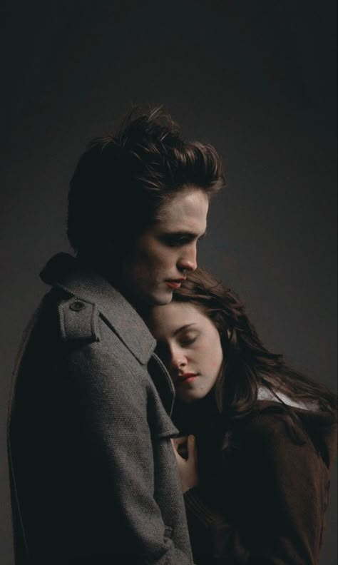 Edward And Bella Aesthetic, Edward Cullen Wallpaper, Edward X Bella, Twilight Edward And Bella, Bella Y Edward, Twilight Wallpaper, Twilight Bella And Edward, Twilight Love, Twilight Quotes