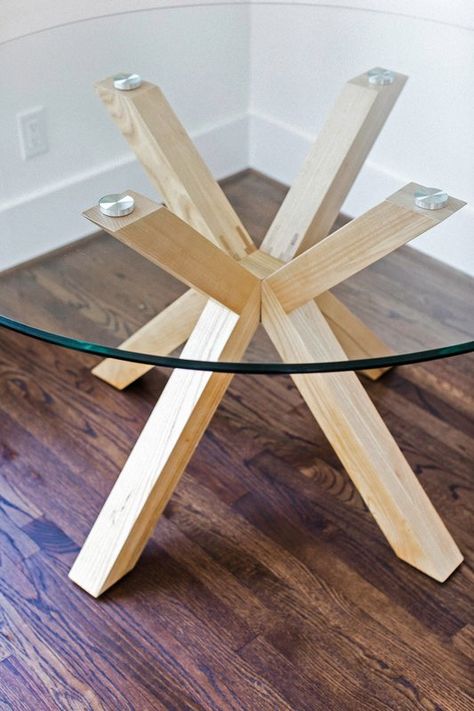 Latest Dining Table, Farmhouse Dining Benches, Table Base Design, Round Glass Table, Pedestal Table Base, Homemade Tables, Round Dining Room, Woodworking Furniture Plans, Wooden Pallet Projects