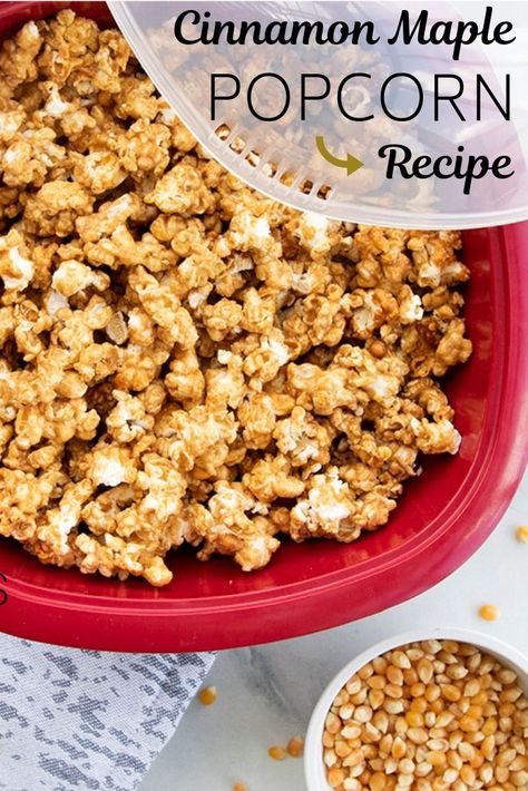 Maple Popcorn Recipe, Snack Mix Bar, Popcorn Flavours, Popcorn Seasonings, Popcorn Recipes Sweet, Cinnamon Popcorn, Vegan Popcorn, Popcorn Recipes Easy, Healthy Popcorn