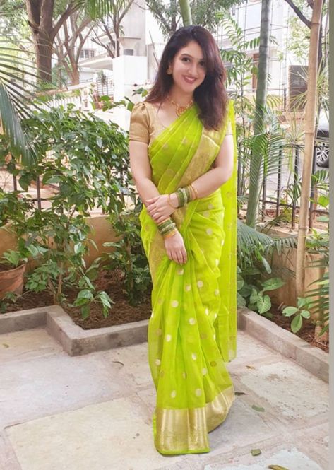 sridevi vijaykumar in a green saree for dussera 1 Green Saree Look, Sridevi Vijaykumar, Saree For Women Indian, Girl In Saree, Trending Sarees, Sarees For Girls, Beautiful Sarees, Fancy Sarees Party Wear, Sarees For Women