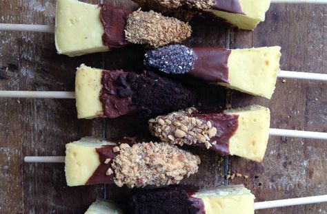 cheesecake pops horizontal web Cheesecake On A Stick Recipe, Chocolate Dipped Cheesecake, Food Truck Desserts, Cheesecake Pops, Ricotta Cheesecake, Cheesecake Dip, Pastry Desserts, Fair Food Recipes, Chocolate Dipped