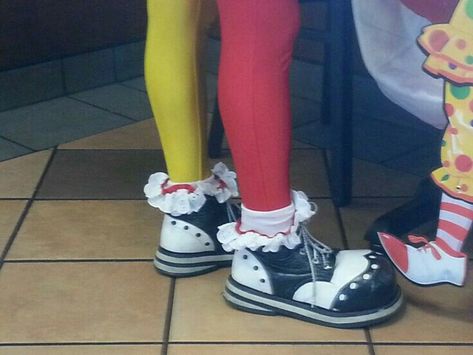 Clown Shoes Aesthetic, Cute Clown Shoes, Killer Clown Aesthetic, Clown Core Fashion, Clowncore Aesthetic, Circus Music, Clown Core, Circus Aesthetic, Clown Party