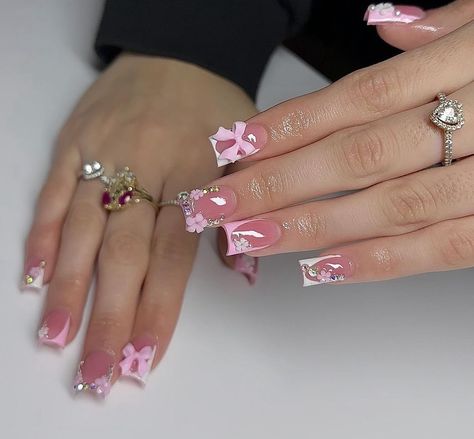 Designs For Short Nails, Easy Nails, Girly Acrylic Nails, Cute Acrylic Nail Designs, French Tip Acrylic Nails, Short Square Acrylic Nails, Long Acrylic Nails Coffin, Nails Only, Long Square Acrylic Nails