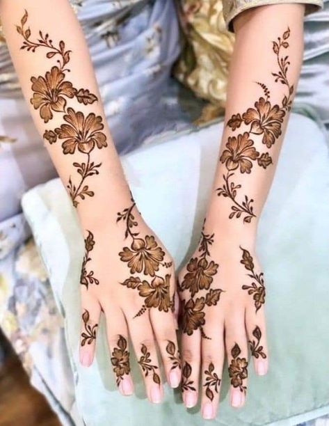 Henna Designs Khafif, Khafif Mehndi Designs New Simple, Full Henna Designs, Khaleeji Henna Designs, Khaleeji Henna, Henna Arabic, Inai Pengantin, Khafif Mehndi Design, Arabic Henna Designs