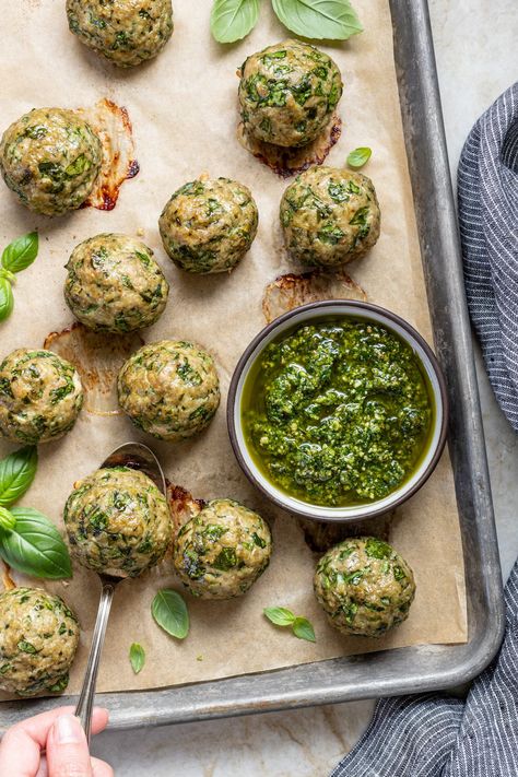 Healthy Recipe With Ground Turkey, Healthy Pesto Dinner Recipes, Macro Friendly Meatballs, Ground Turkey Mediterranean Recipes, Spinach Meal Prep, Spinach Sides, High Protein Meatballs, Healthy Homemade Snacks For Kids, Turkey Meatballs Meal