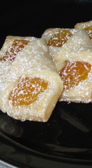 Kolache Cookie Recipe, Kolaczki Cookies Recipe, Kolaczki Recipe, Almond Poppyseed, Texas Cake, Cheese Dough, Polish Cookies, Kolache Recipe, Prune Recipes