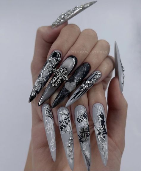 Black Goth Nails, Black Nails Goth, Cute Black Nails, Corset Nails, Nails Goth, Sharp Nails, Pointy Nails, Punk Nails, Gothic Nails