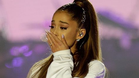 Ariana Manchester, Ariana Grande Crying, Ariana Concert, One Love Manchester, Ariana Grande Concert, First Live, Celebrity Look Alike, Ariana G, Brit Awards