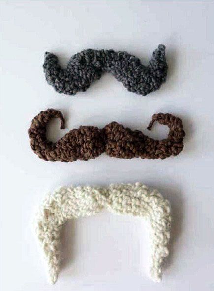 Get your 'stache on. Learn how to make a crocheted mustache, with this free pattern by Jessica Polka. Crochet Mustache Pattern, Crochet Mustache, Crocheted Hats, Moustaches, Crochet Diy, Crochet Applique, Love Crochet, Crochet Accessories, Yarn Crafts