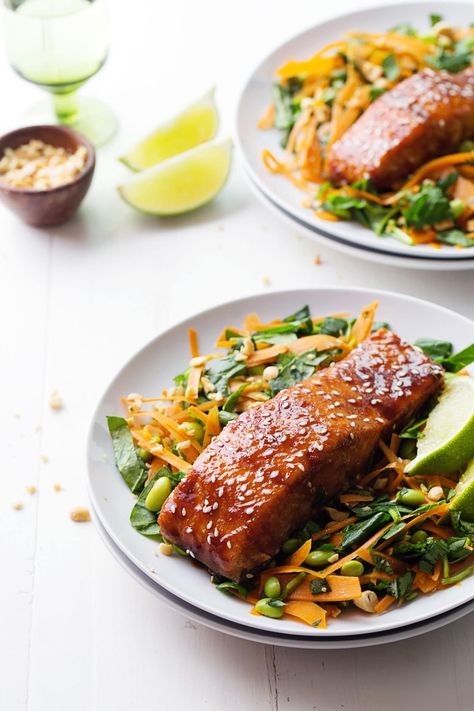 This Simple Hoisin Glazed Salmon has a 6-ingredient sauce made from scratch that is brushed over the salmon and baked to perfection. #dinner #healthy #cleaneating #fishrecipe | pinchofyum.com Homemade Glaze, Glazed Salmon, Salmon Recipe, Hoisin Sauce, Made From Scratch, Sea Food, Fish Dishes, Dish Recipes, Seafood Dishes