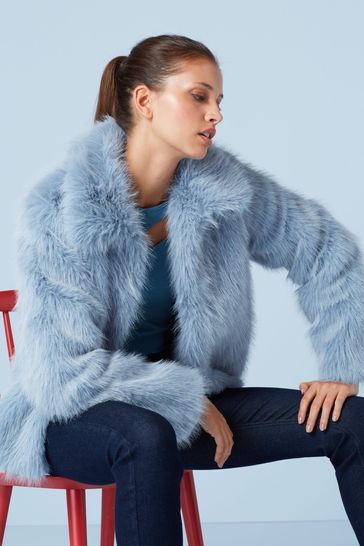 Blue Faux Fur Coat Blue Faux Fur Coat, Womens Faux Fur Coat, Faux Fur Coats, Fluffy Coat, Smart Women, Fur Coats, Coats And Jackets, Faux Fur Coat, Fur Coat