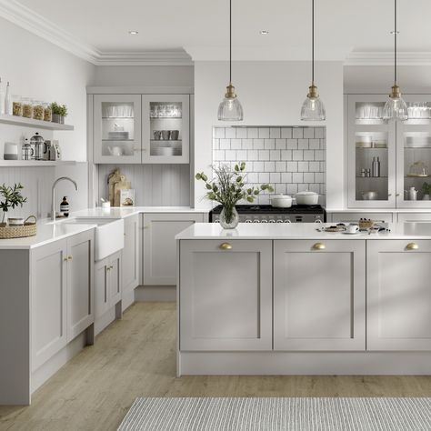 Dove Grey Kitchen, Grey Shaker Kitchen, Серая Кухня, Grey Kitchen Designs, Open Plan Kitchen Dining, Kabinet Dapur, Kitchen Cabinet Styles, Kitchen Dining Living, 아파트 인테리어