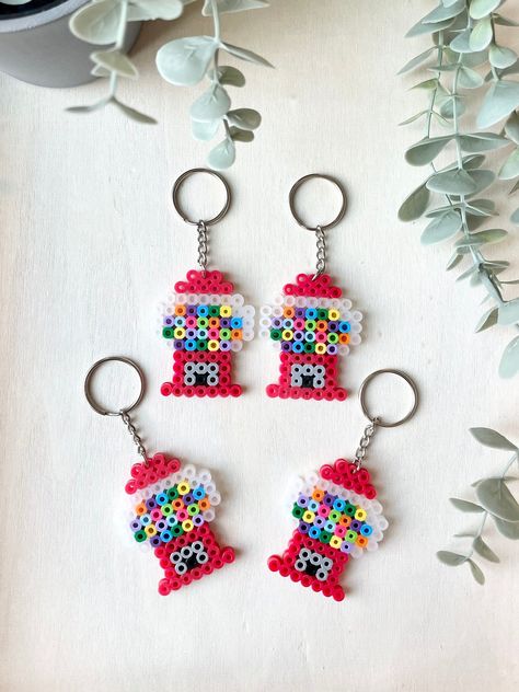 Perler Keychain Pattern, Mcdonalds Perler Beads, Melty Bead Keychain, Unique Perler Bead Ideas, Peeler Bead Magnets, People Perler Bead Patterns, Fuse Bead Keychains, Cute Diys To Sell, Gumball Perler Beads