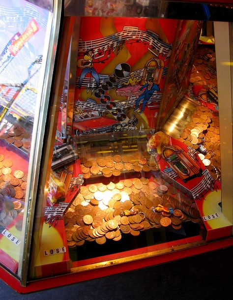 coin machines 2p Machine, Casino Pictures, Dubai Christmas, Summer In England, Old Arcade, Coin Pusher, Public Aquarium, Gambling Art, 1980s Childhood