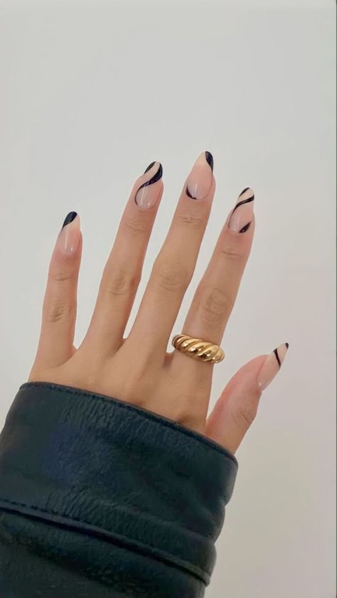 Black Minimalist Nails Almond, Minimalist Nails Black Lines, Black Nails Minimalist, Acrylic Nails Line Designs, Black Lines Nail Art, Almond Nails With Lines, Nails That Match Black Dress, Black Nails Inspo Almond, Black Nails With Lines