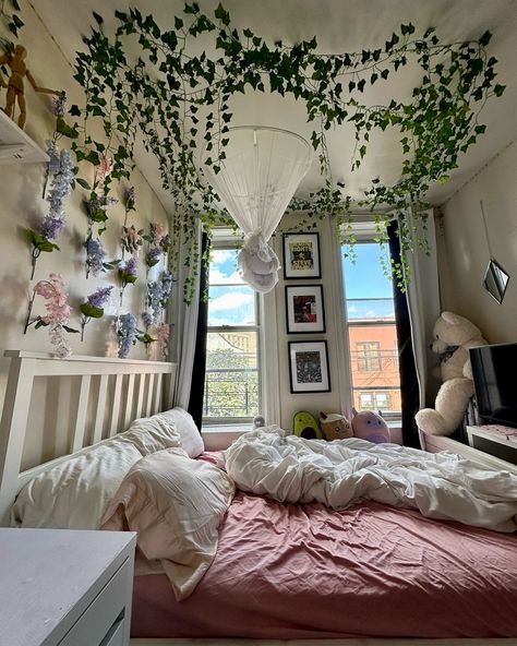 my room x #room #aesthetic #girly #bedroominspo #coquette #roomdecorideas #decor #vines Ideas To Do With Vines In Your Room, Room With Vines On Ceiling, Room Vine Ideas, Vines In Bedroom Window, Vines Living Room, Vine Inspo Bedroom, Rooms With Vines, Green Coquette Room, Vine Room Decor Ideas